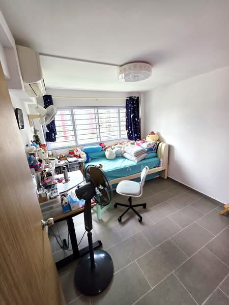 17 Beach Road, 17 Beach Road, 3 Bedrooms, 829 sqft, HDB Flat For Sale, by Eric Ang, 25413161 - PropertyGuru.com.sg