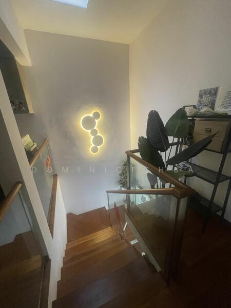 Renovated inter@ Li Hwan. Walk to mrt, schools, Li Hwan Close Tai Hwan Li Hwan Drive Golden hill, 5 Bedrooms, 2,800 sqft, Terraced House For Rent, by Dominic Chua, 25413211 - PropertyGuru.com.sg