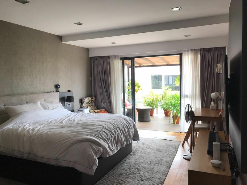 Renovated inter@ Li Hwan. Walk to mrt, schools, Li Hwan Close Tai Hwan Li Hwan Drive Golden hill, 5 Bedrooms, 2,800 sqft, Terraced House For Rent, by Dominic Chua, 25413211 - PropertyGuru.com.sg