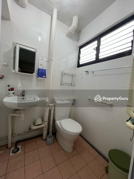 For Rent - 242 Hougang Street 22