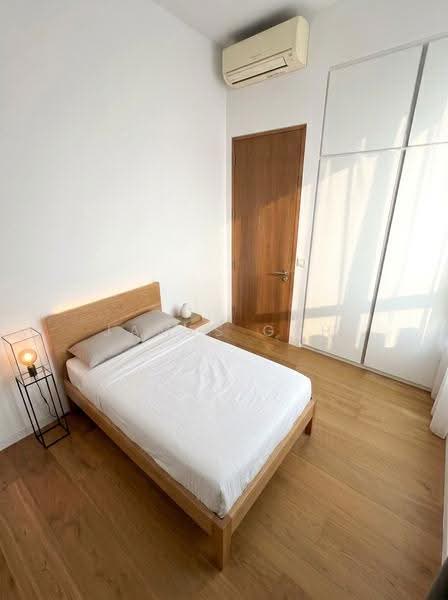 Katong Regency, 13 Tanjong Katong Road, East Coast / Marine Parade, 2 Bedrooms, 958 sqft, Condominium For Rent, by James Goh, 25414052 - Bedroom - PropertyGuru.com.sg
