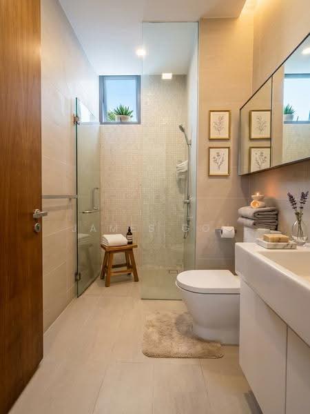 Katong Regency, 13 Tanjong Katong Road, East Coast / Marine Parade, 2 Bedrooms, 958 sqft, Condominium For Rent, by James Goh, 25414052 - Bathroom - PropertyGuru.com.sg