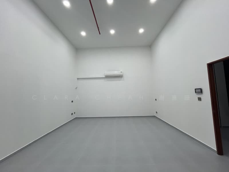 Woodlands Horizon, 31 Woodlands close, 180 sqft, Light Industrial (B1) For Rent, by Clara Cheah 谢惠珊, 25414214 - CommercialGuru.com.sg