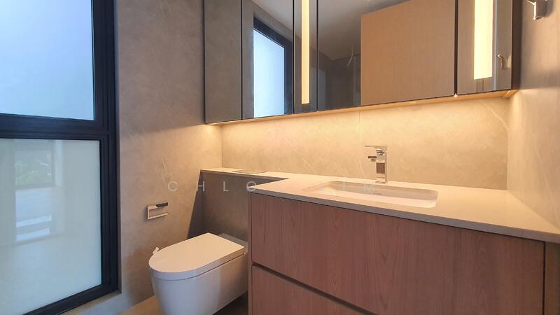 For Rent - Peak Residence