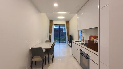 For Rent - Peak Residence