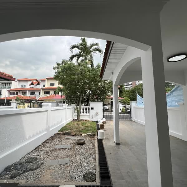 Chuan Terrace, Chuan Terrace, 5 Bedrooms, 3,500 sqft, Terraced House For Rent, by Ruth Lim, 25415392 - PropertyGuru.com.sg