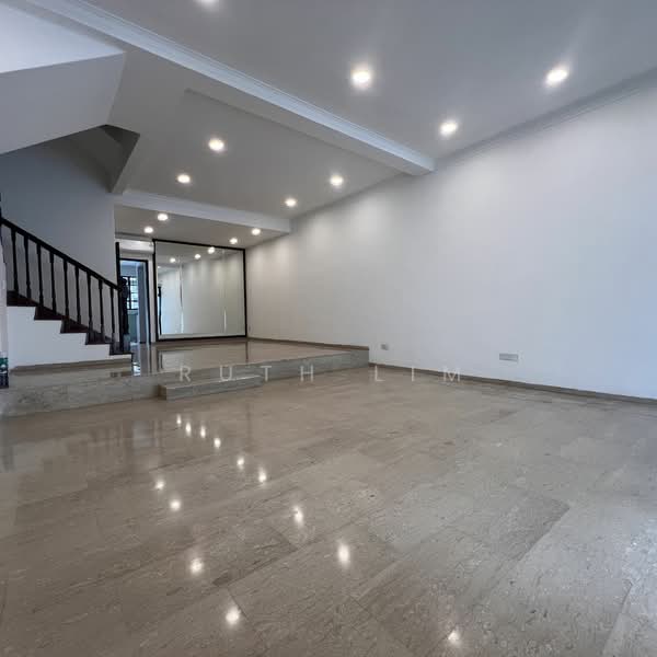 Chuan Terrace, Chuan Terrace, 5 Bedrooms, 3,500 sqft, Terraced House For Rent, by Ruth Lim, 25415392 - PropertyGuru.com.sg