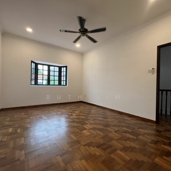 Chuan Terrace, Chuan Terrace, 5 Bedrooms, 3,500 sqft, Terraced House For Rent, by Ruth Lim, 25415392 - PropertyGuru.com.sg