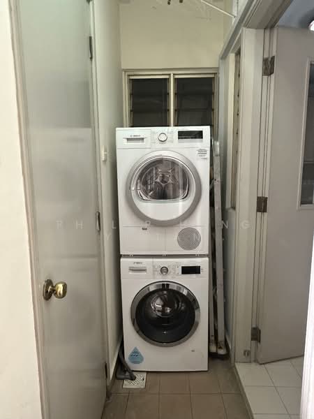 Regent Park, 26 Jalan Lempeng, Room Rental, 140 sqft, Condominium For Rent, by Philip Tan, 25416265 - Laundry Area - PropertyGuru.com.sg