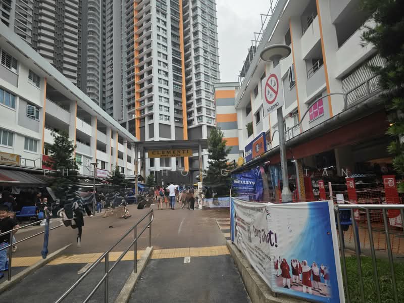 Regent Park, 26 Jalan Lempeng, Room Rental, 140 sqft, Condominium For Rent, by Philip Tan, 25416265 - HDB Shops and Food Centre - PropertyGuru.com.sg