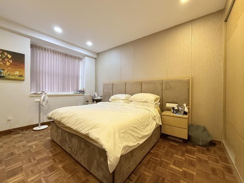 Chuan Villas, Chuan Close, Hougang / Punggol / Sengkang, 5 Bedrooms, 3,500 sqft, Terraced House For Sale, by Amos Sim, 25416641 - PropertyGuru.com.sg