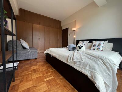 For Rent - Astor Green