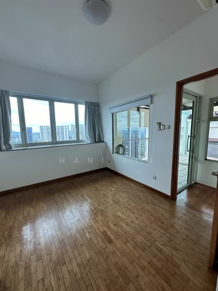 Queens, 10 Stirling Road, 4 Bedrooms, 2,230 sqft, Condominium For Rent, by Hani Lim, 25416778 - PropertyGuru.com.sg