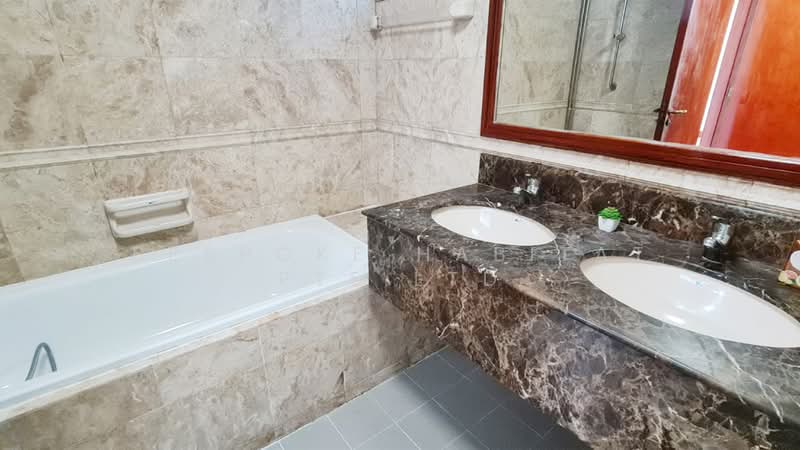 Parc Oasis, 35 Jurong East Avenue 1, Room Rental, 100 sqft, Condominium For Rent, by Bespoke Habitat Pte Ltd, 25417603 - 10-06 MBR6 - PropertyGuru.com.sg