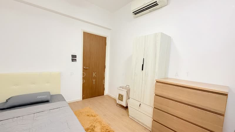 Parc Oasis, 35 Jurong East Avenue 1, Room Rental, 100 sqft, Condominium For Rent, by Bespoke Habitat Pte Ltd, 25417603 - 13-05 CR4 - PropertyGuru.com.sg