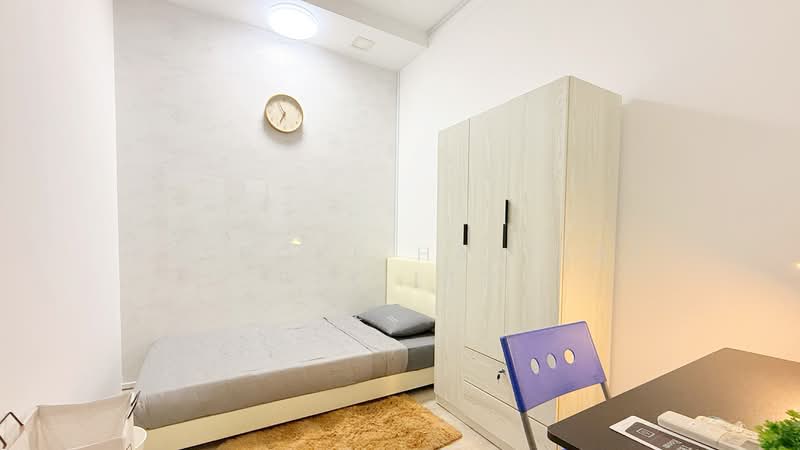 Parc Oasis, 35 Jurong East Avenue 1, Room Rental, 100 sqft, Condominium For Rent, by Bespoke Habitat Pte Ltd, 25417603 - 13-05 ECON1 - PropertyGuru.com.sg