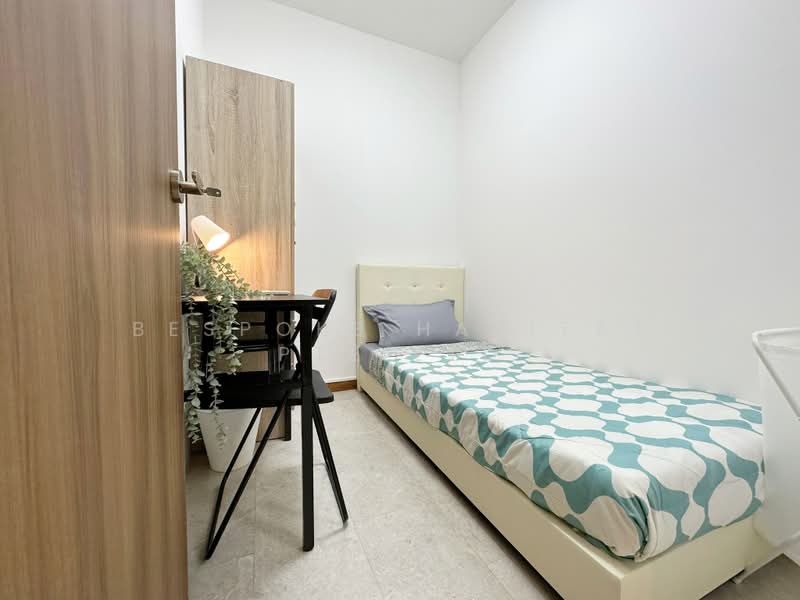 The Warren, 41 Choa Chu Kang Loop, Room Rental, 100 sqft, Condominium For Rent, by Bespoke Habitat Pte Ltd, 25417640 - 05-37 ECON1 - PropertyGuru.com.sg