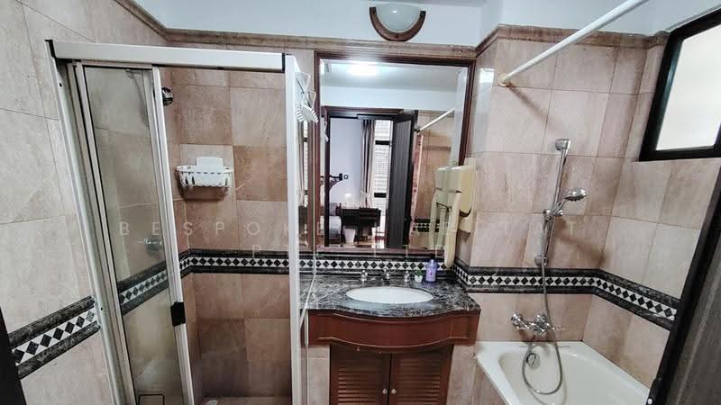 Dover Parkview, 32 Dover Rise, Buona Vista / West Coast / Clementi New Town, Room Rental, 100 sqft, Condominium For Rent, by Bespoke Habitat Pte Ltd, 25417667 - 14-11 MBR5 Bathroom - PropertyGuru.com.sg