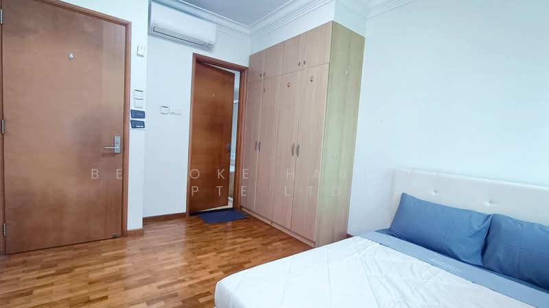 Queens, 10 Stirling Road, Room Rental, 100 sqft, Condominium For Rent, by Bespoke Habitat Pte Ltd, 25417672 - 14-11 MBR5 - PropertyGuru.com.sg