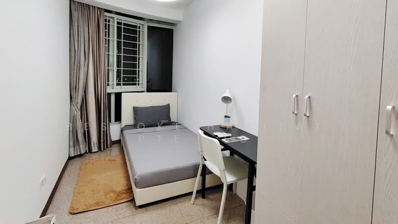 Queens, 10 Stirling Road, Room Rental, 100 sqft, Condominium For Rent, by Bespoke Habitat Pte Ltd, 25417672 - 14-07 CR2 - PropertyGuru.com.sg