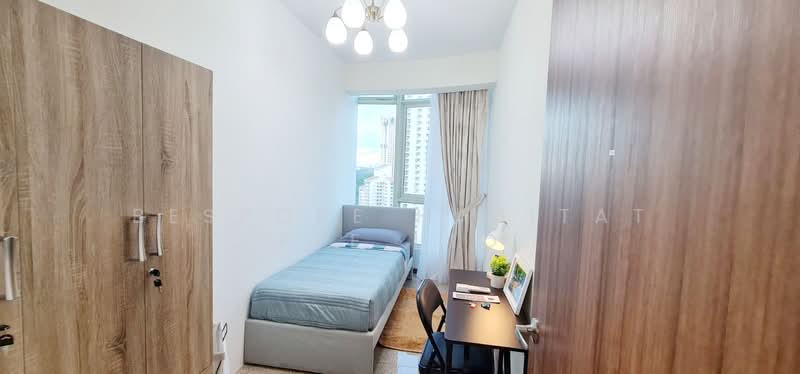 Queens, 10 Stirling Road, Room Rental, 100 sqft, Condominium For Rent, by Bespoke Habitat Pte Ltd, 25417672 - 24-17 CR2 - PropertyGuru.com.sg