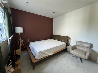 For Rent - Pasir Panjang MRT cheap coliving rooms