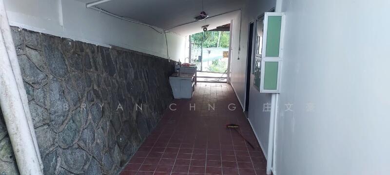 For Sale - Single Storey 99yrs Bungalow at Fuyong Estate for Sale