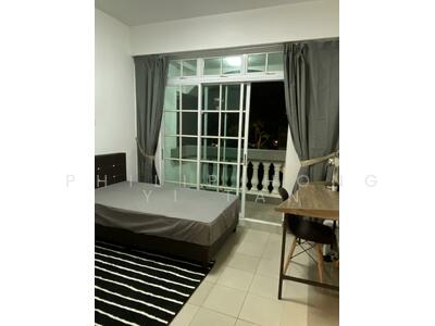 For Rent - Versailles