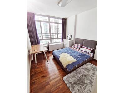 For Rent - The Lakeshore