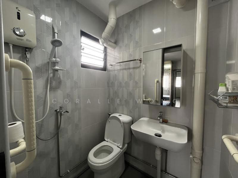 706 Clementi West Street 2, 706 Clementi West Street 2, 2 Bedrooms, 731 sqft, HDB Flat For Rent, by Coralle Wong, 25418271 - PropertyGuru.com.sg