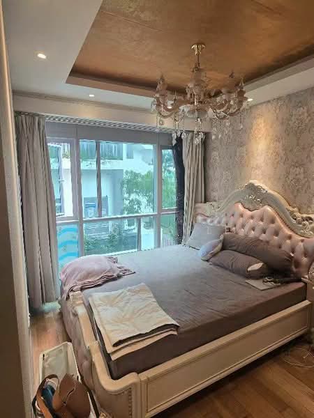 Eight Riversuites, 8 Whampoa East, Room Rental, 200 sqft, Condominium For Rent, by Riko Ashley, 25418891 - PropertyGuru.com.sg