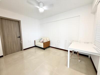 For Rent - 5 Lorong Lew Lian