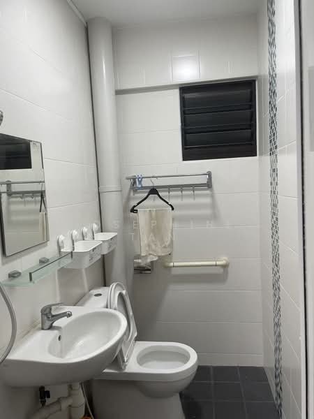 454 Tampines Street 42, 454 Tampines Street 42, 1 Bedroom, 400 sqft, HDB Flat For Rent, by Josephine Tan, 25420153 - PropertyGuru.com.sg