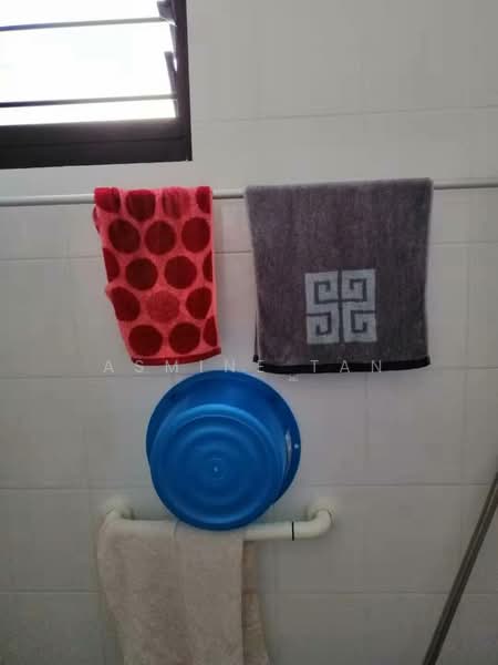 549 Bedok North Avenue 1, 549 Bedok North Avenue 1, Room Rental, 100 sqft, HDB Flat For Rent, by Asmine Tan, 25420242 - PropertyGuru.com.sg