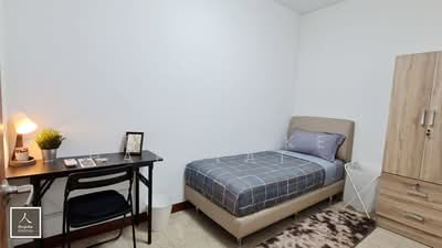 For Rent - The Madeira