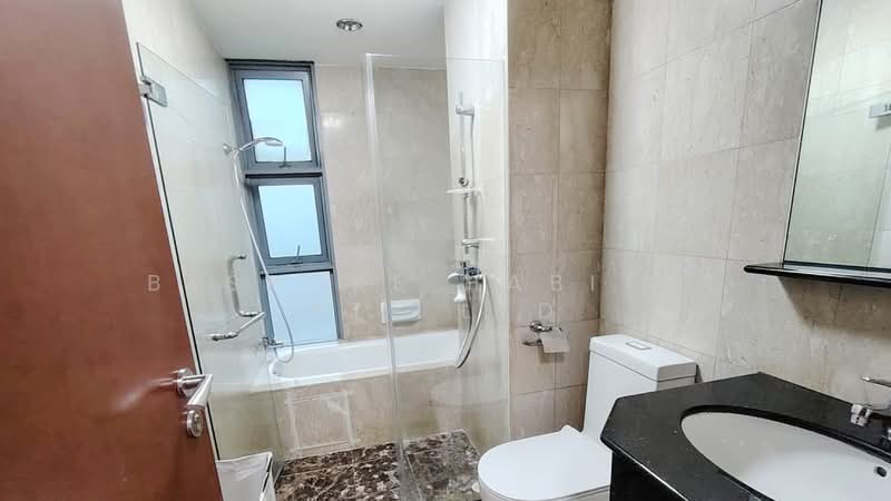The Madeira, 50 Bukit Batok Street 31, Room Rental, 100 sqft, Condominium For Rent, by Bespoke Habitat Pte Ltd, 25420246 - 14-08 MBR5 - PropertyGuru.com.sg