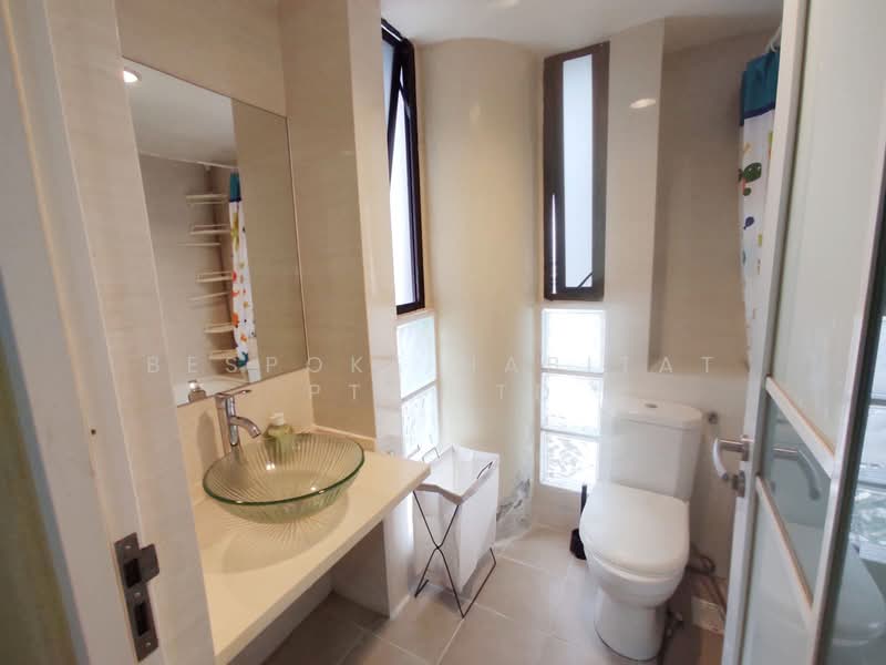 The Tanamera, 3 Tanah Merah Kechil Road, Room Rental, 100 sqft, Condominium For Rent, by Bespoke Habitat Pte Ltd, 25420249 - 16-04 MBR6 BATHROOM - PropertyGuru.com.sg