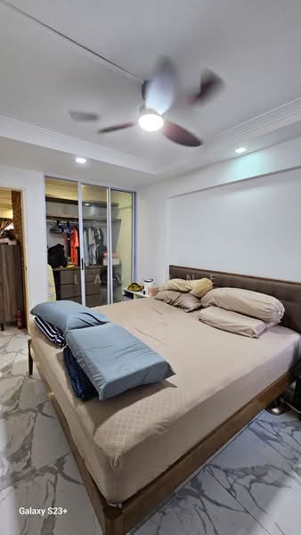 12 Pine Close, 12 Pine Close, 2 Bedrooms, 721 sqft, HDB Flat For Rent, by Lavonne Lim, 25420394 - PropertyGuru.com.sg