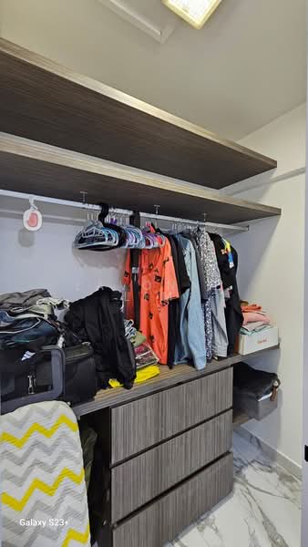 12 Pine Close, 12 Pine Close, 2 Bedrooms, 721 sqft, HDB Flat For Rent, by Lavonne Lim, 25420394 - PropertyGuru.com.sg