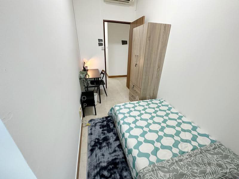 Summerhill, 52 Hume Avenue, Clementi Park / Upper Bukit Timah, Room Rental, 100 sqft, Condominium For Rent, by Bespoke Habitat Pte Ltd, 25421043 - 07-06 CR2 - PropertyGuru.com.sg