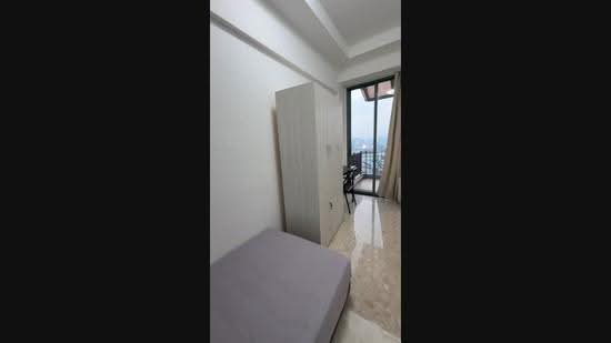 Summerdale, 2 Boon Lay Drive, Boon Lay / Jurong / Tuas, Room Rental, 100 sqft, Condominium For Rent, by Bespoke Habitat Pte Ltd, 25421048 - PropertyGuru.com.sg
