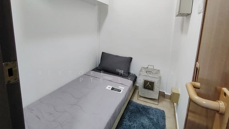 Summerdale, 2 Boon Lay Drive, Room Rental, 100 sqft, Condominium For Rent, by Bespoke Habitat Pte Ltd, 25421048 - 12-12 ECON7F - PropertyGuru.com.sg