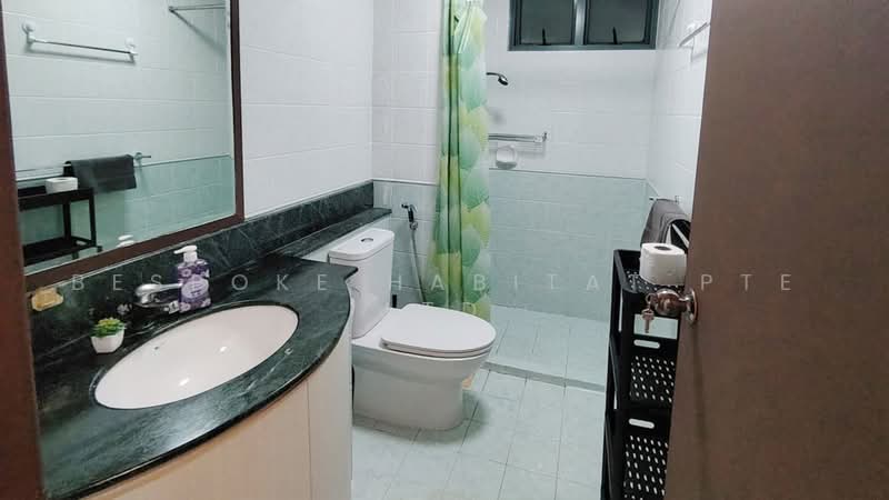 Summerdale, 2 Boon Lay Drive, Boon Lay / Jurong / Tuas, Room Rental, 100 sqft, Condominium For Rent, by Bespoke Habitat Pte Ltd, 25421048 - 12-12 Kitchen - PropertyGuru.com.sg