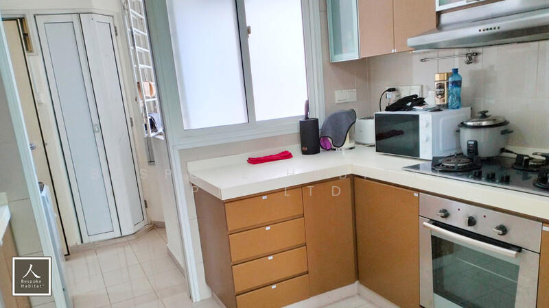 08-23 KITCHEN