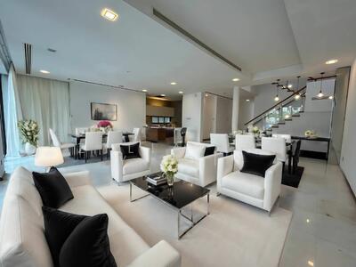 For Rent - Paradise Island
