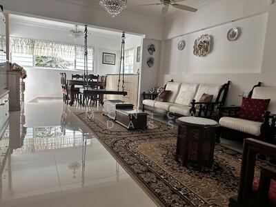 For Sale - 233 Hougang Street 21