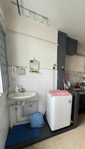 For Rent - 602 Clementi West Street 1
