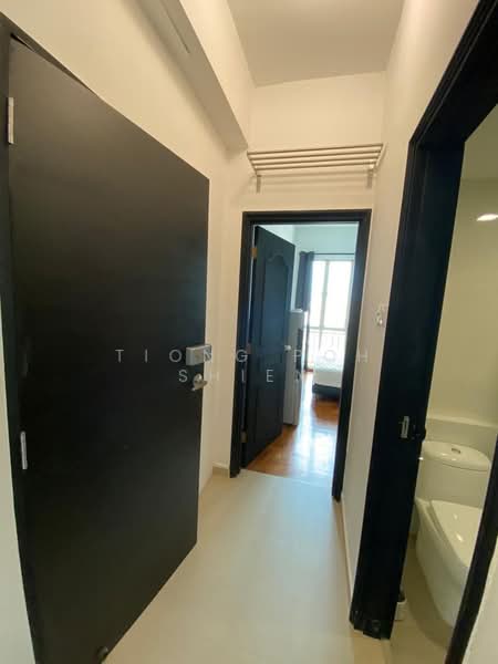 Astoria Park, 34 Lorong Mydin, 1 Bedroom, 350 sqft, Condominium For Rent, by Tiong Poh Shien, 25421879 - PropertyGuru.com.sg