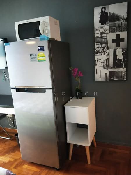 Astoria Park, 34 Lorong Mydin, 1 Bedroom, 350 sqft, Condominium For Rent, by Tiong Poh Shien, 25421879 - PropertyGuru.com.sg