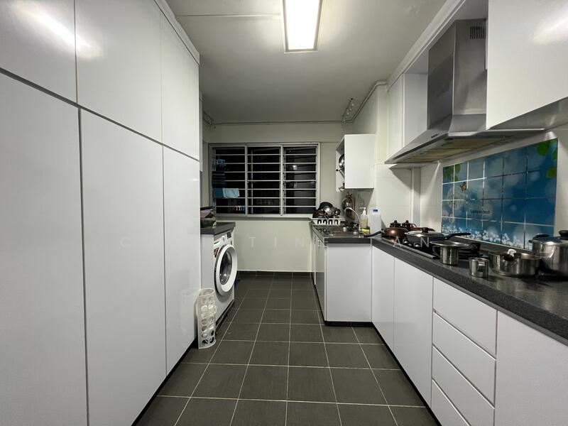 513 Bedok North Avenue 2, 513 Bedok North Avenue 2, Room Rental, 200 sqft, HDB Flat For Rent, by Christine Tan, 25421992 - PropertyGuru.com.sg
